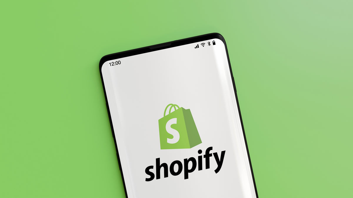 Vi lager din Shopify nettbutikk, ferdig med Google/Facebook
